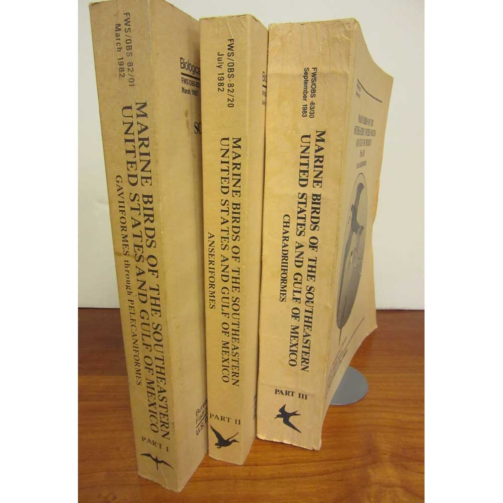 Book cover and/or sample page of Marine Birds of the Southeastern United States and Gulf of Mexico 3 Part Set