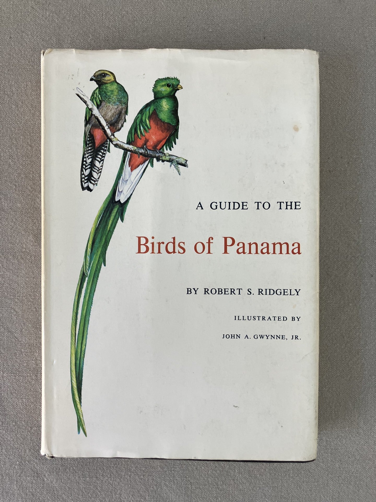 A Guide to the Birds of Panama