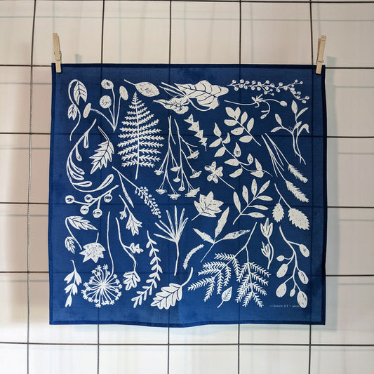 Bandana: Botanical