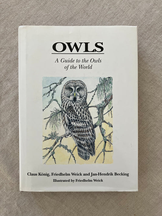 Owls: A Guide to the Owls of the World